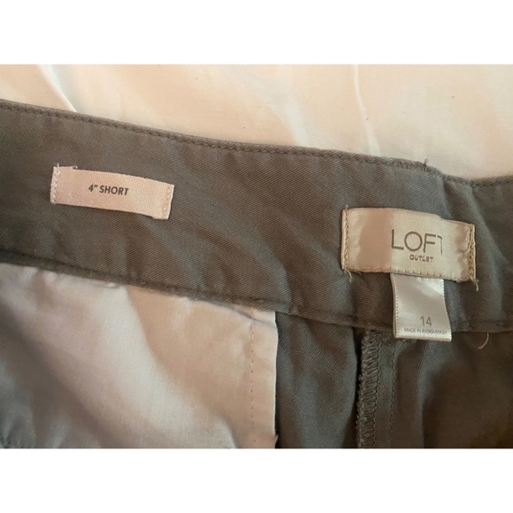 SIZE 14 LOFT 4” Shorts - Picture 3 of 3